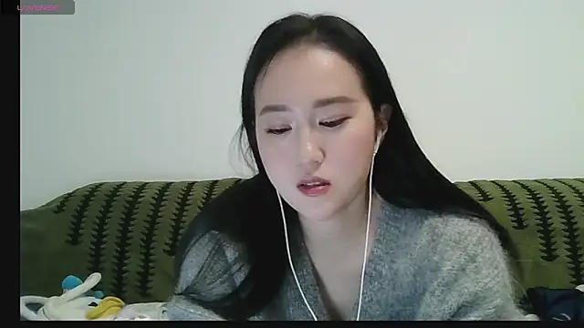 Belinda66 online show from November 7, 6:45 pm