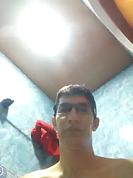 Snapshot of Chis14A chatting on March 7, 2:07 am Chis14A online show from March 7, 2:07 am