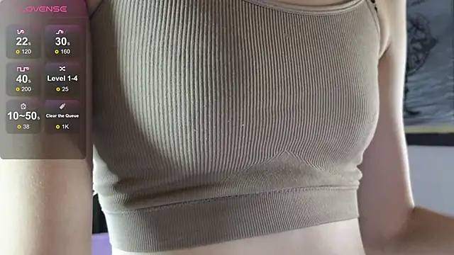 DebiHenks online show from September 17, 5:04 pm