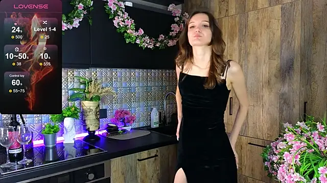 DebiHenks online show from May 3, 5:05 pm