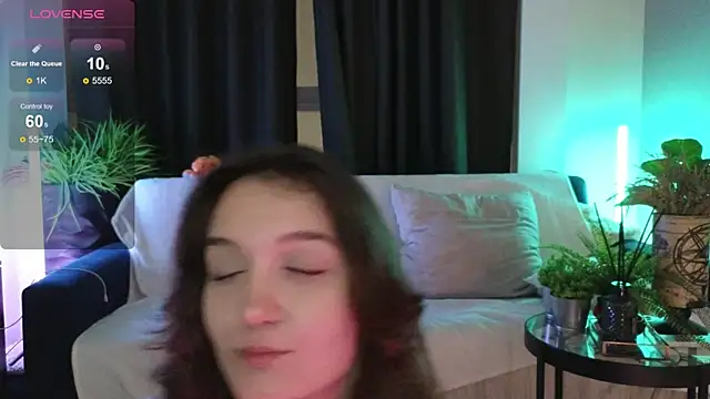 DebiHenks online show from November 21, 5:12 pm