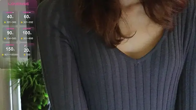 DebiHenks online show from December 2, 5:03 pm