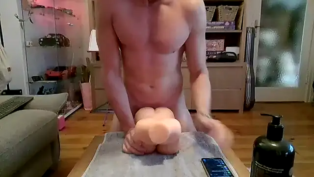 Knecker online show from November 27, 9:54 am