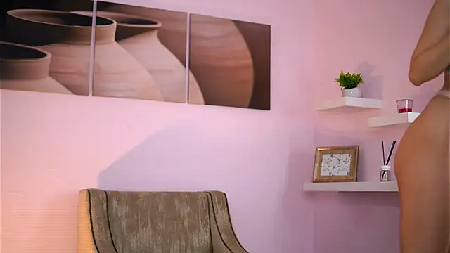 EvieMathis online show from December 3, 12:37 pm