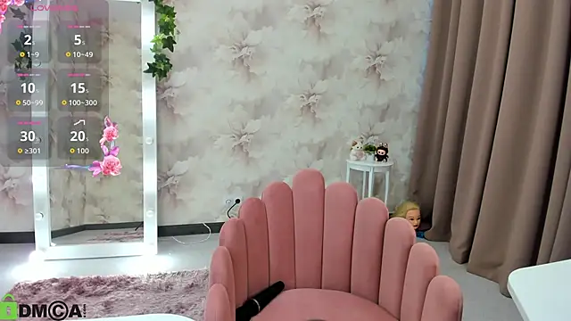 cute luucy online show from September 16, 3:18 am