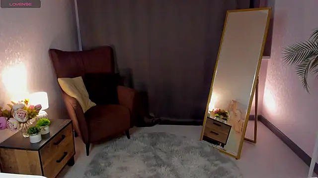 cute luucy online show from March 20, 3:40 am