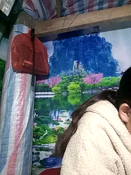 PhamPhung online show from February 5, 2:02 pm