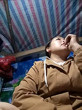 PhamPhung online show from February 20, 9:33 am