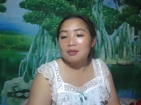 PhamPhung online show from October 27, 1:01 pm