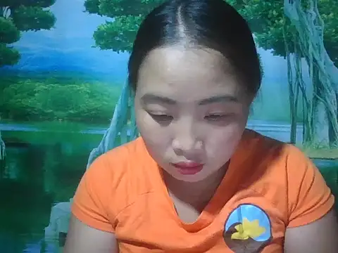PhamPhung online show from October 2, 2:53 pm