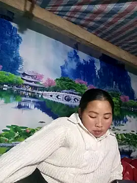 PhamPhung online show from February 9, 2:04 pm