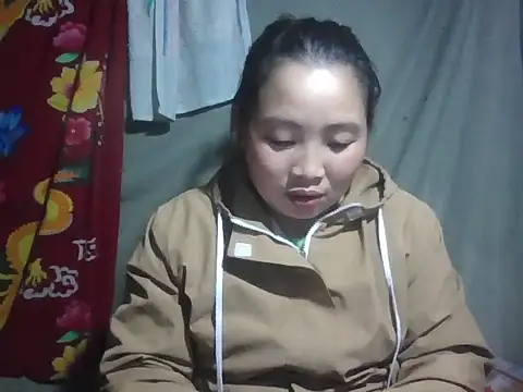 PhamPhung online show from December 18, 4:22 pm