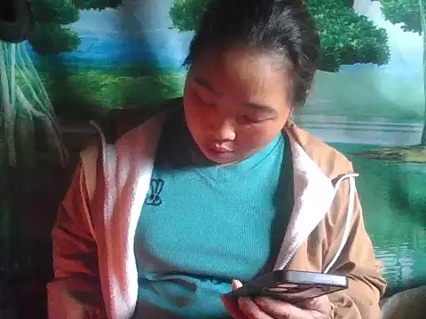 PhamPhung online show from December 17, 1:54 am