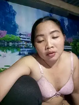 PhamPhung online show from February 23, 1:33 pm