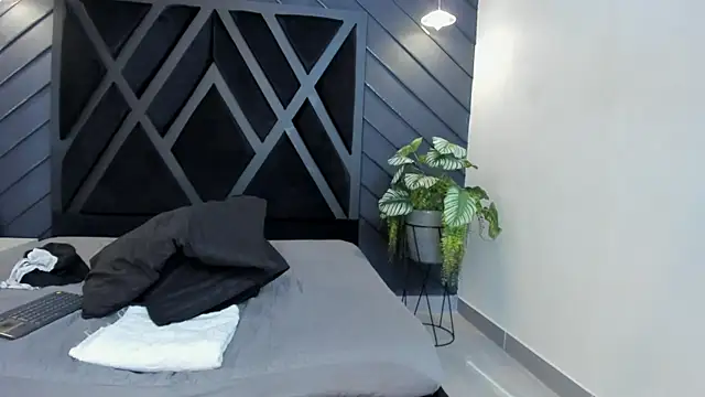 Snapshot of marco_garciia_ chatting on November 1, 11:20 pm marco garciia online show from November 1, 11:20 pm