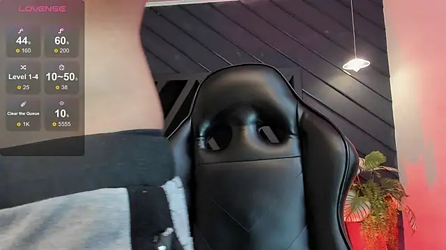 Snapshot of marco_garciia_ chatting on January 13, 11:19 pm marco garciia online show from January 13, 11:19 pm