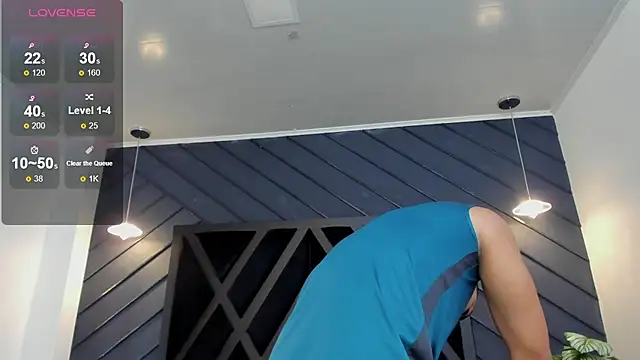 Snapshot of marco_garciia_ chatting on October 29, 11:14 pm marco garciia online show from October 29, 11:14 pm