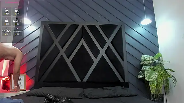 Snapshot of marco_garciia_ chatting on November 25, 11:16 pm marco garciia online show from November 25, 11:16 pm