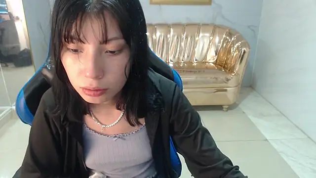 verana s online show from October 23, 8:29 pm