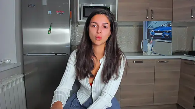 Snapshot of Guilana_baby chatting on September 12, 8:30 pm Guilana baby online show from September 12, 8:30 pm
