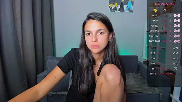 Snapshot of Guilana_baby chatting on October 12, 7:54 am Guilana baby online show from October 12, 7:54 am
