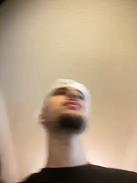 los freaky online show from September 14, 8:48 am