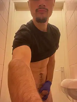 los freaky online show from September 9, 11:08 am