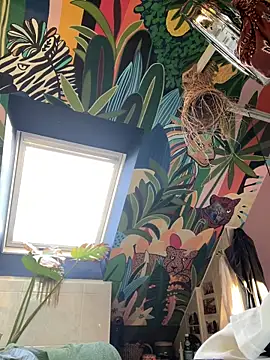 los freaky online show from December 15, 9:04 am