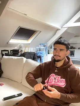 los freaky online show from October 8, 1:56 pm