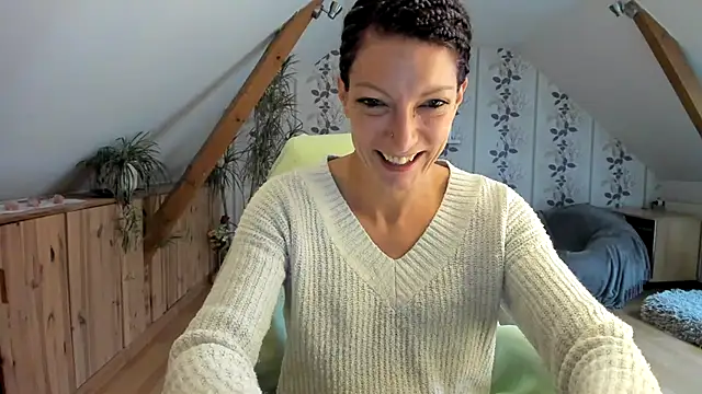 Axunamun online show from November 18, 8:17 am