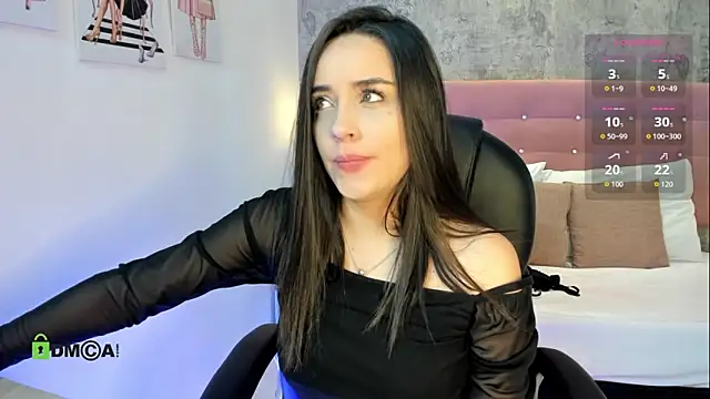 brithanycollins online show from October 4, 12:28 pm