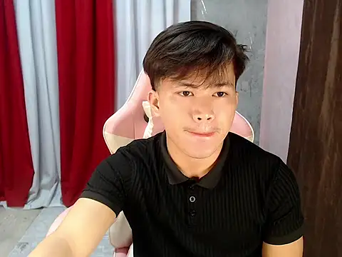 Mackycums online show from June 20, 12:54 pm