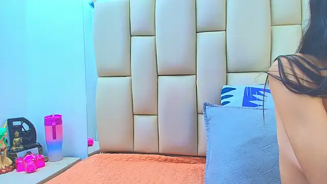 sweet amye online show from November 10, 8:14 pm