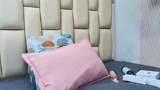 sweet amye online show from November 18, 7:17 pm