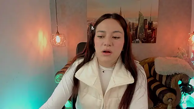 Dali collin online show from March 11, 1:05 pm