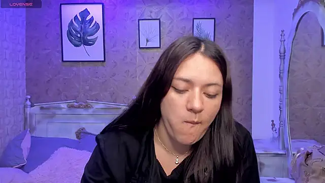 Snapshot of Dali_collin chatting on June 16, 1:11 pm Dali collin online show from June 16, 1:11 pm