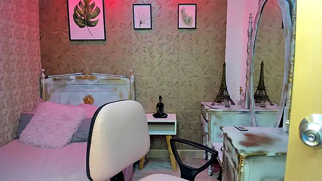 Dali collin online show from September 22, 12:55 pm