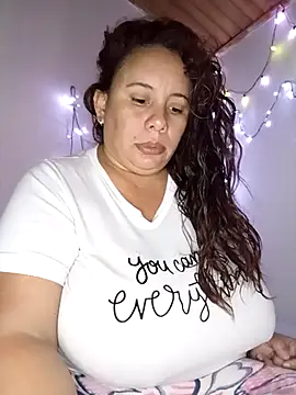 luzdanna online show from October 8, 3:30 am
