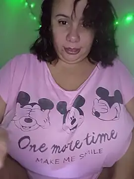 luzdanna online show from July 4, 9:08 pm
