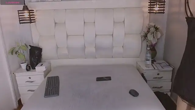 Atley Dolly online show from February 23, 11:27 pm