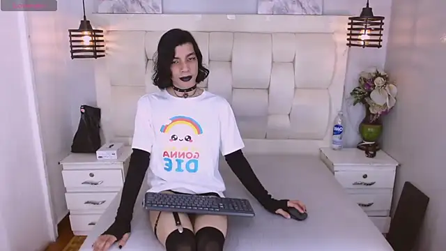 Atley Dolly online show from February 19, 10:40 pm