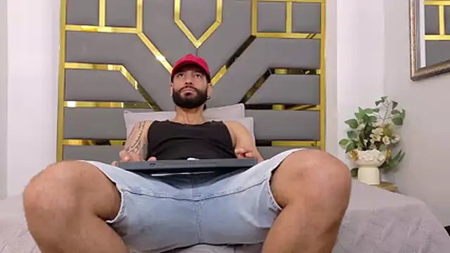 yorbymaxx online show from October 23, 12:15 pm