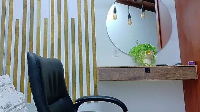 yorbymaxx online show from February 16, 1:21 pm