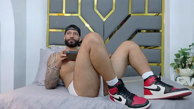 yorbymaxx online show from October 21, 2:16 pm