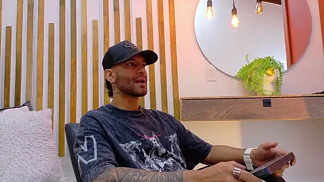 yorbymaxx online show from February 18, 1:29 pm