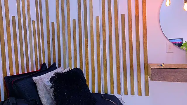 yorbymaxx online show from February 9, 12:58 pm