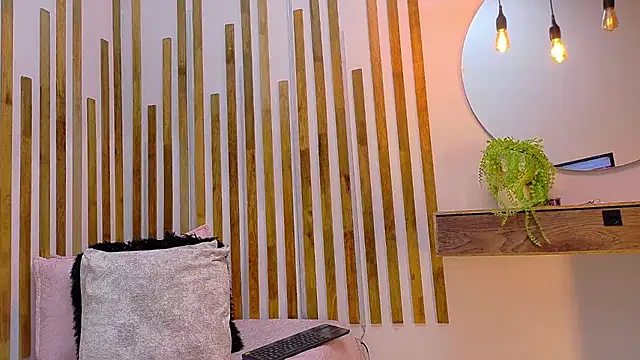 yorbymaxx online show from February 13, 1:44 pm