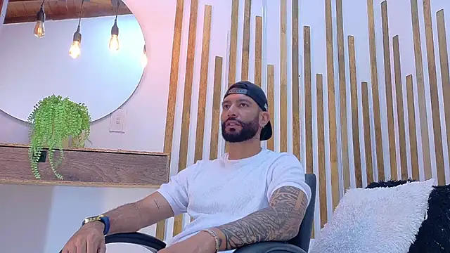 yorbymaxx online show from March 20, 3:02 pm