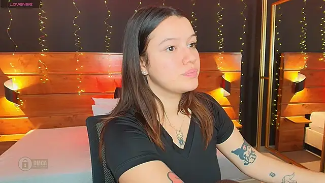 hanna kimura online show from September 19, 7:51 pm