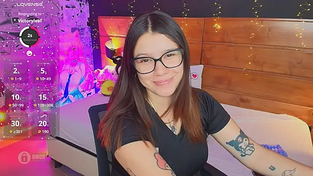 hanna kimura online show from September 30, 7:53 pm